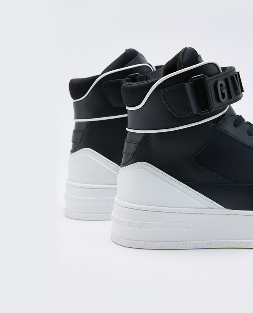 Giày sneaker nam cổ cao Give Love