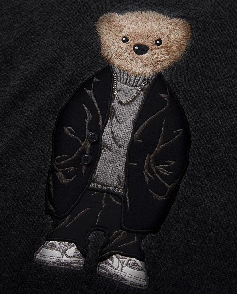 Áo sweater nam tay dài hình chú gấu