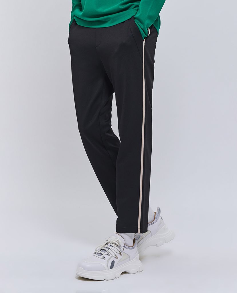 Quần jogger nam phối sọc dọc