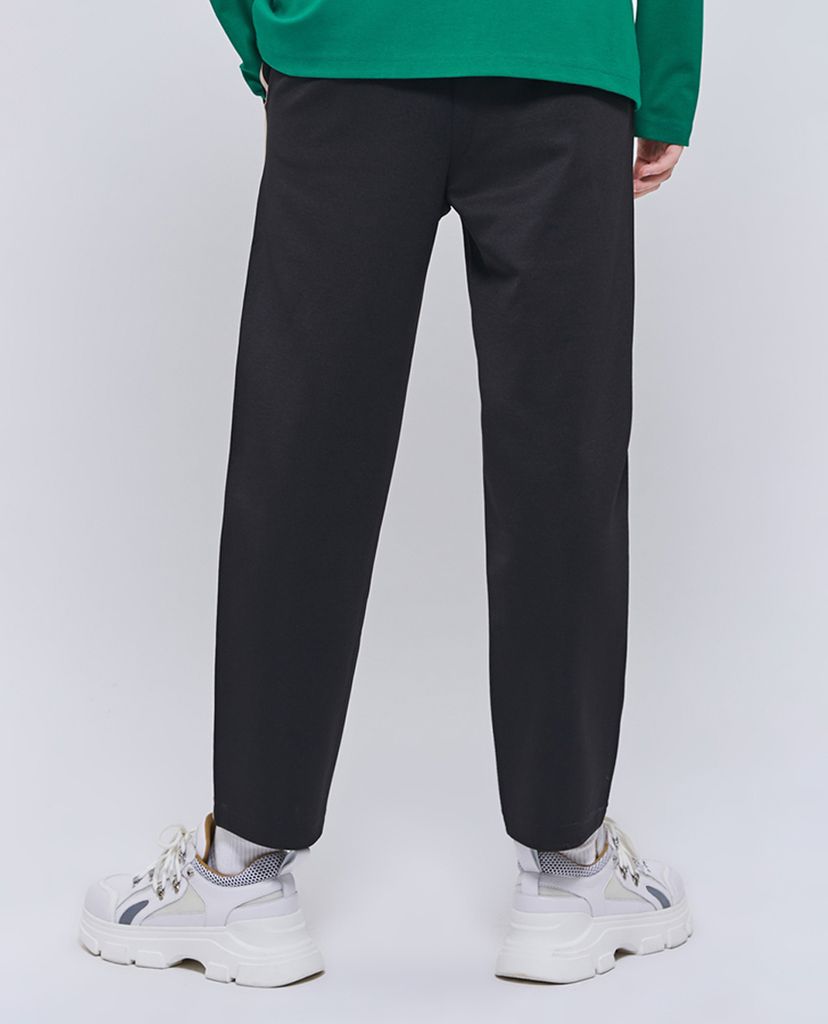 Quần jogger nam phối sọc dọc