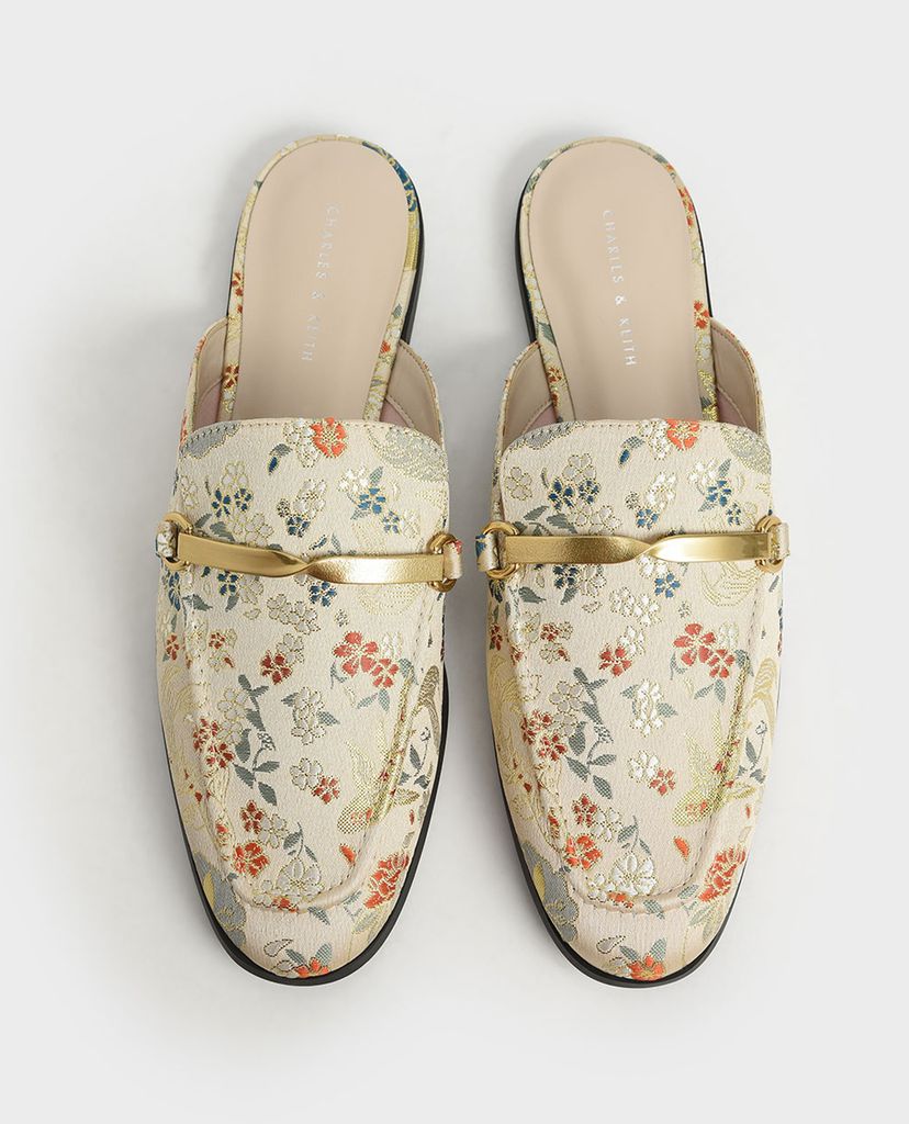 CHARLES & KEITH - Giày mules nữ mũi nhọn Metal Accent