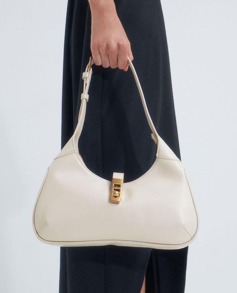 CHARLES & KEITH - Túi đeo vai nữ hình thang Metallic Accent Hobo
