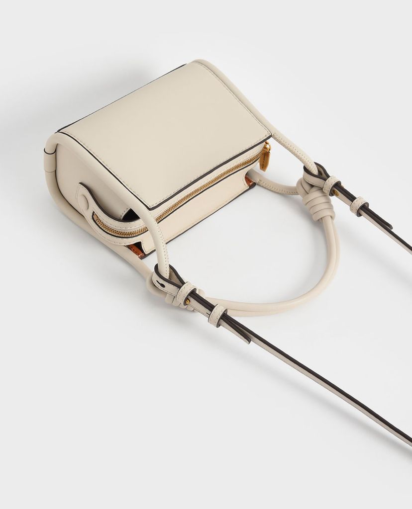 CHARLES & KEITH - Túi đeo vai nữ chữ nhật chi tiết tay cầm xoắn thời trang