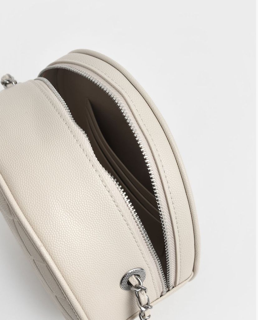CHARLES & KEITH - Túi đeo chéo nữ phom tròn Quilted Circle