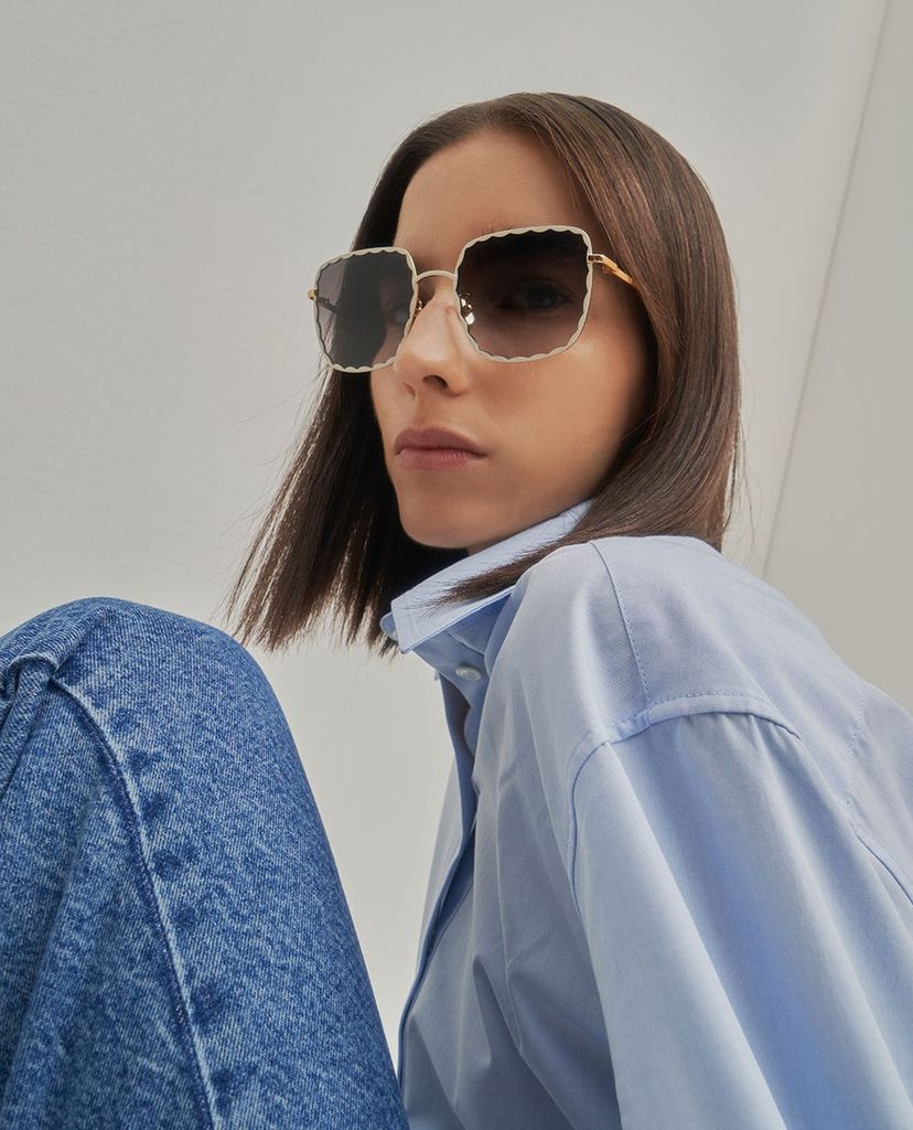 CHARLES & KEITH - Kính mát nữ gọng vuông Scallop Trim Butterfly