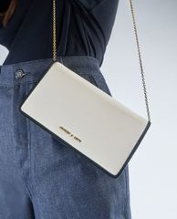 CHARLES & KEITH - Ví nữ phom chữ nhật dài Mini Front Flap