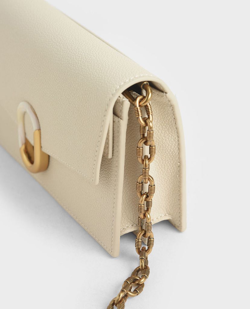 CHARLES & KEITH - Ví cầm tay nữ Stone Embellished Envelope