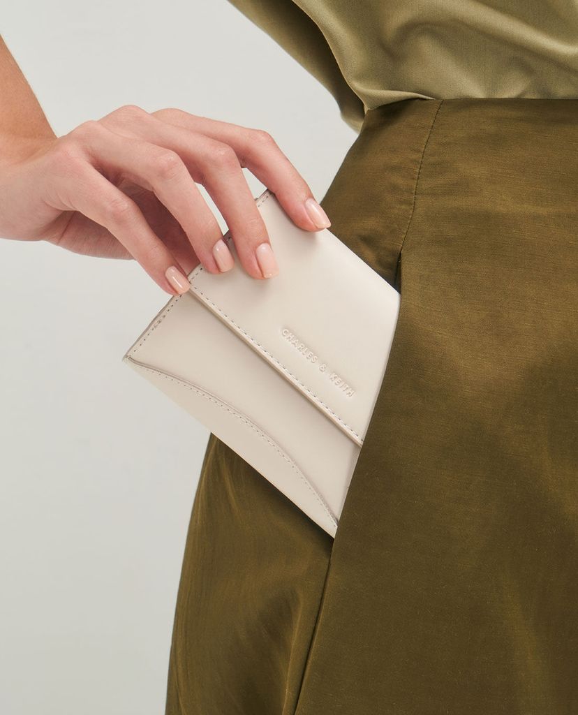 CHARLES & KEITH - Ví nữ mini dạng gập Snap Button