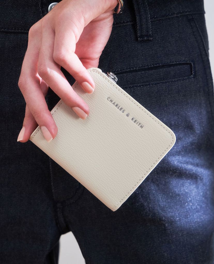 CHARLES & KEITH - Ví đựng name card nữ Zip Around