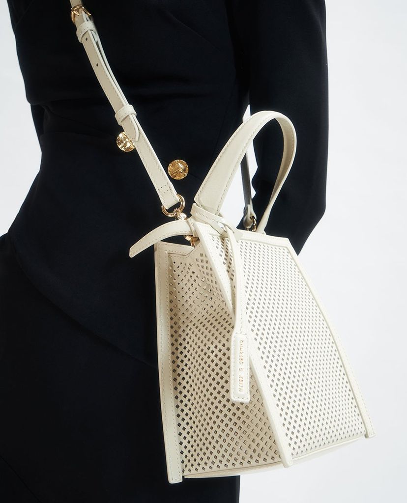 CHARLES & KEITH - Túi tote nữ chữ nhật Knotted Handle