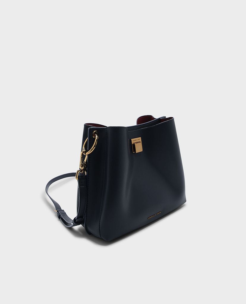 CHARLES & KEITH - Túi đeo vai Wavy Strap