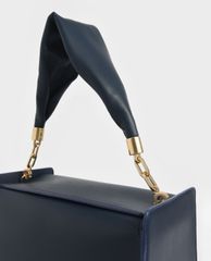 CHARLES & KEITH - Túi xách tay nữ hình hộp chữ nhật Slouchy Top