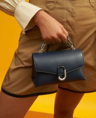 CHARLES & KEITH - Túi đeo chéo nữ phối cùng dây đeo thời trang