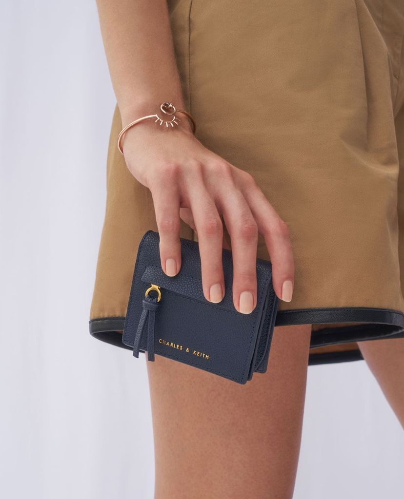 CHARLES & KEITH - Ví đựng name card nữ Snap Button