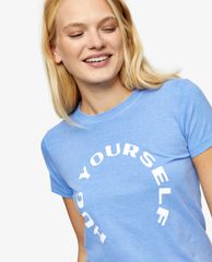 TOPSHOP - Áo thun nữ cổ tròn tay ngắn Blue Hug Yourself