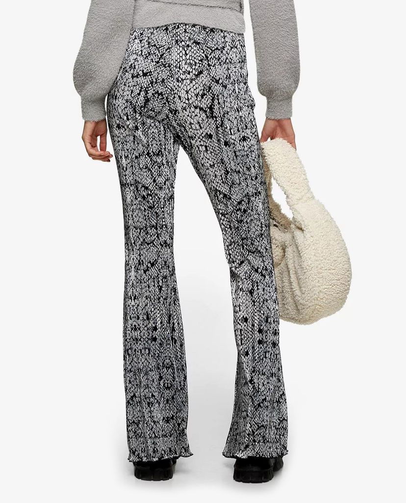 TOPSHOP - Quần kiểu nữ ống loe Blue Snake Print Plisse Flared