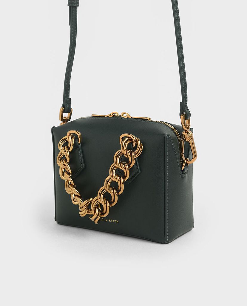 CHARLES & KEITH - Túi đeo chéo chữ nhật Square Chunky Chain