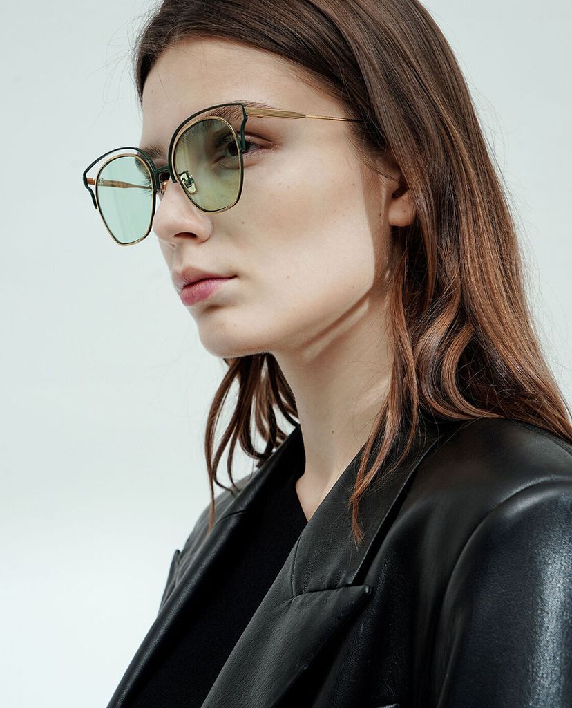 CHARLES & KEITH - Kính mát nữ gọng vuông Cut Out Tinted