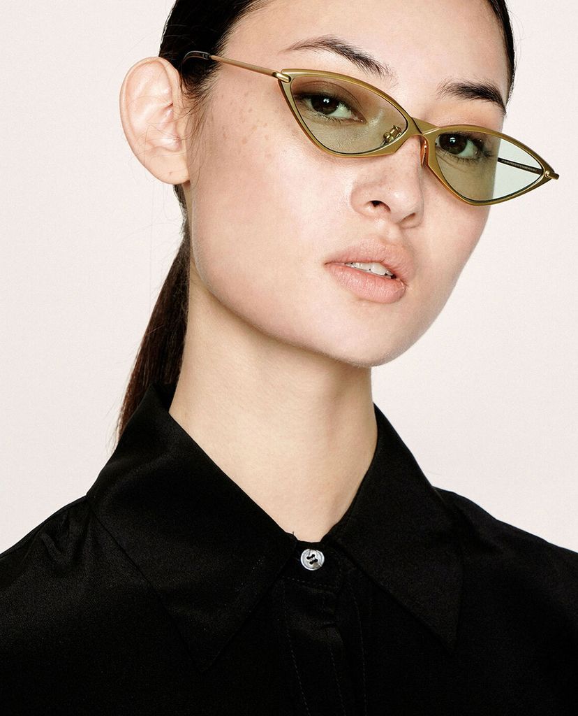 CHARLES & KEITH - Kính mát nữ gọng mắt mèo Metal Frame