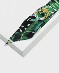 CHARLES & KEITH - Vòng tay nữ Lady Wind Flowing