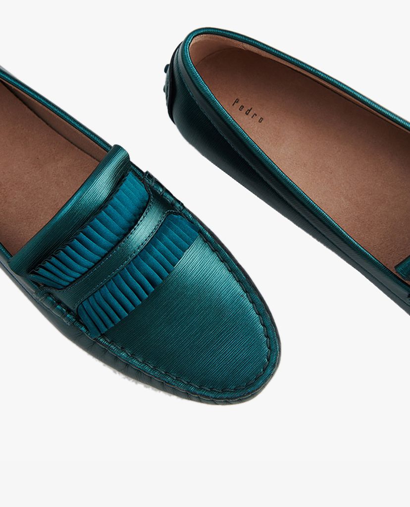 PEDRO - Giày đế bệt mũi tròn Pleats Embellished Leather