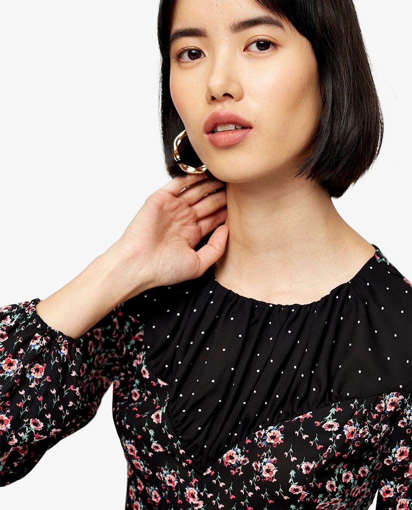 TOPSHOP - Áo kiểu nữ croptop tay dài Mixed Floral Spot Print