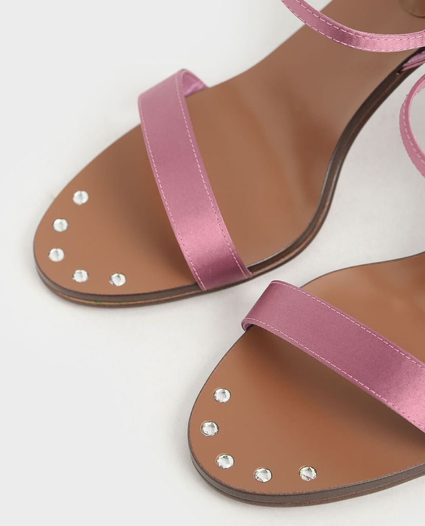 CHARLES & KEITH - Giày cao gót quai ngang Metallic Embellished