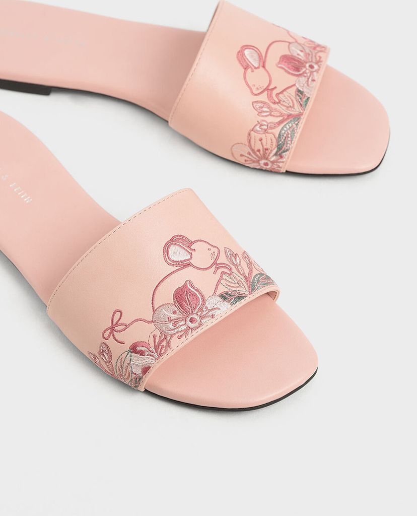 CHARLES & KEITH - Giày sandal nữ quai ngang Embroidered Slide