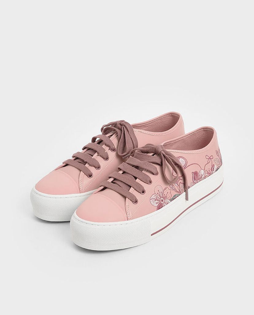 CHARLES & KEITH - Giày thể thao nữ thắt dây Embroidered