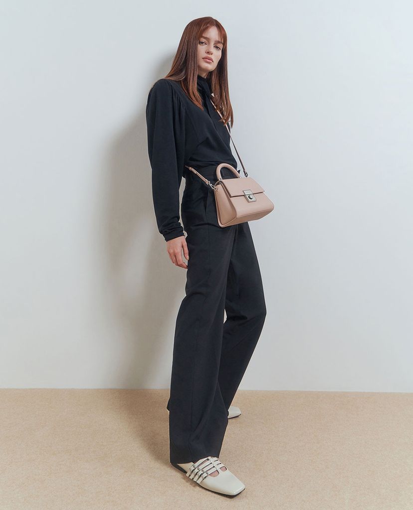 CHARLES & KEITH - Túi xách tay nữ hình thang Trapeze Top Handle