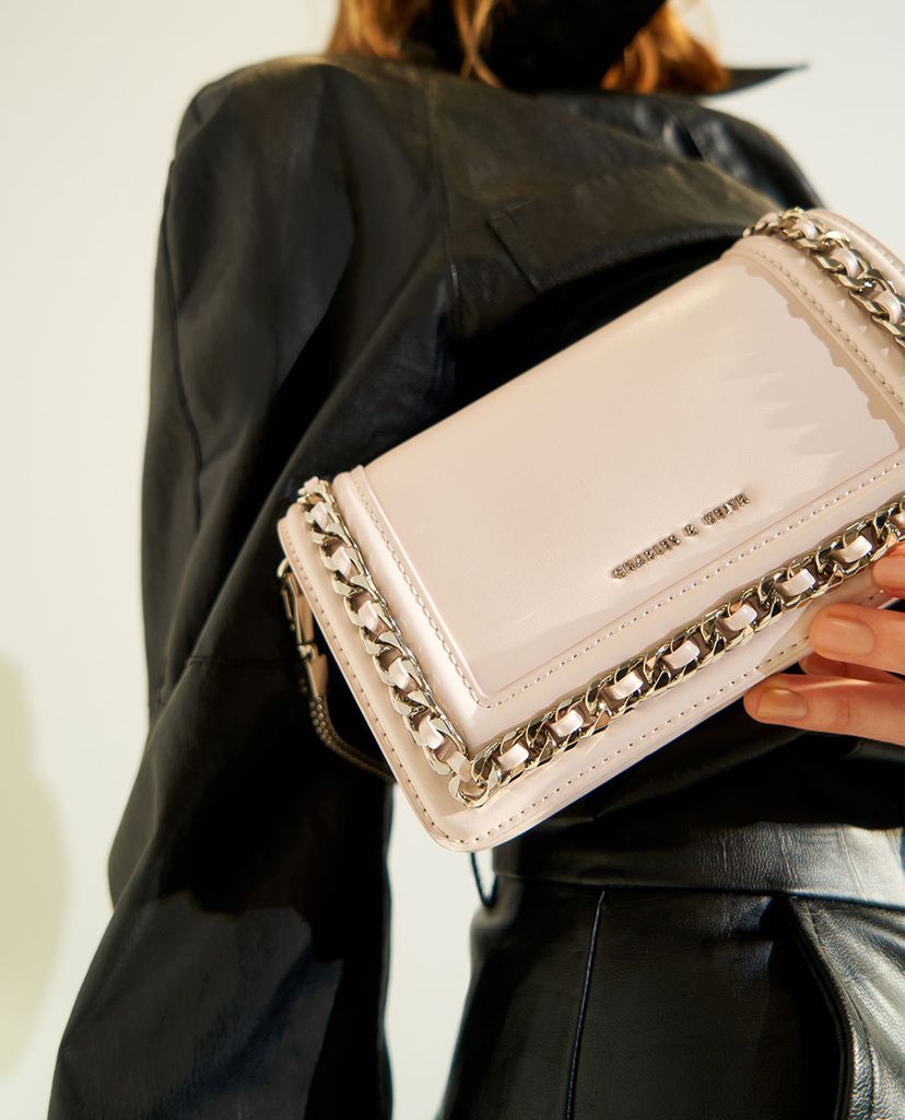 CHARLES & KEITH - Ví cầm tay nữ chữ nhật Chain Trimmed