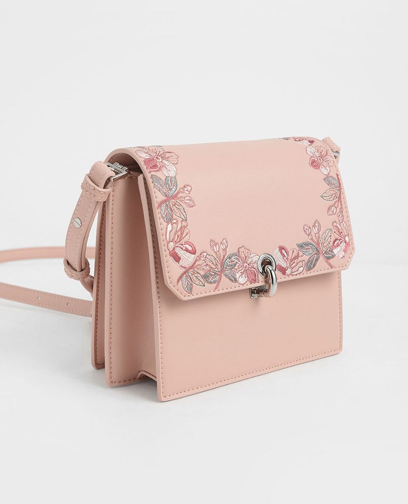CHARLES & KEITH - Túi đeo chéo chữ nhật Floral Embroidered