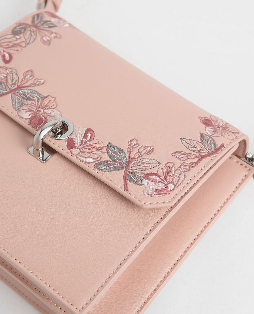CHARLES & KEITH - Túi đeo chéo chữ nhật Floral Embroidered