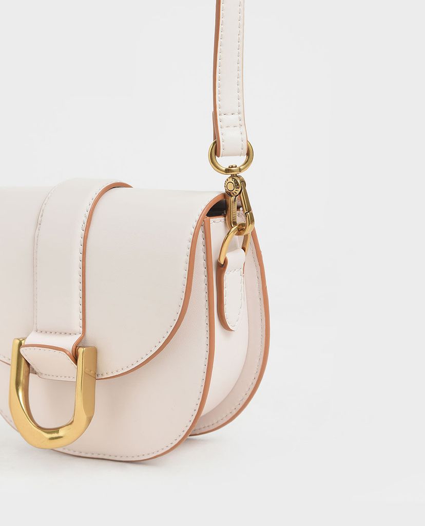 CHARLES & KEITH - Túi đeo vai nữ Mini Gabine Saddle