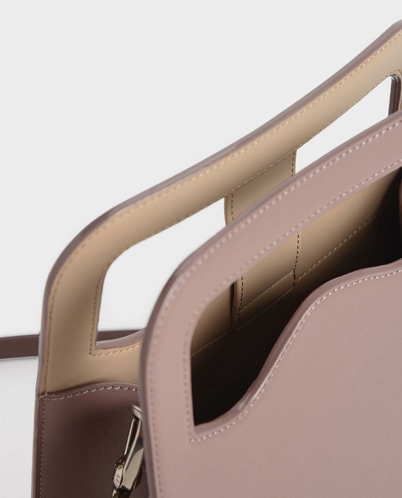 CHARLES & KEITH - Túi đeo vai Asymmetric Cut Top