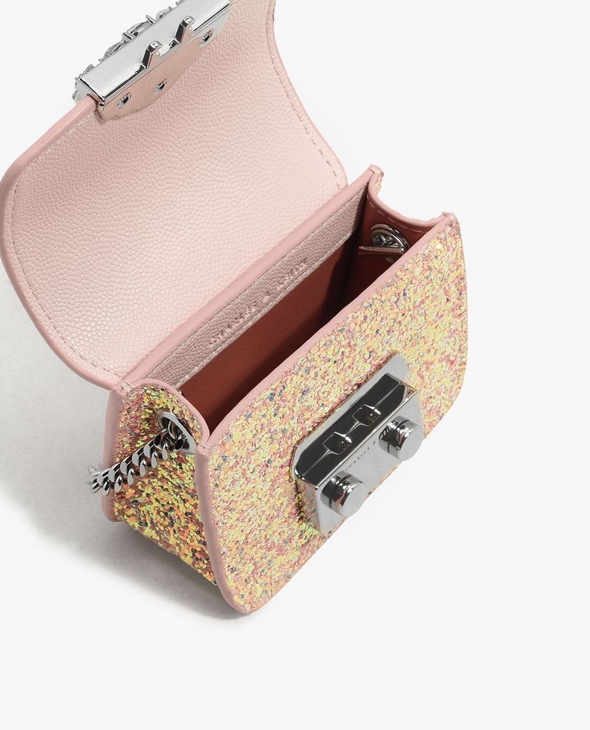 CHARLES & KEITH - Ví nữ nắp gập dáng vuông thời trang