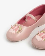 CHARLES & KEITH - Giày đế bệt trẻ em Cow Motif