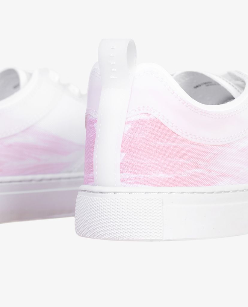 Giày sneaker nữ Couple Collection - Phiên bản giới hạn