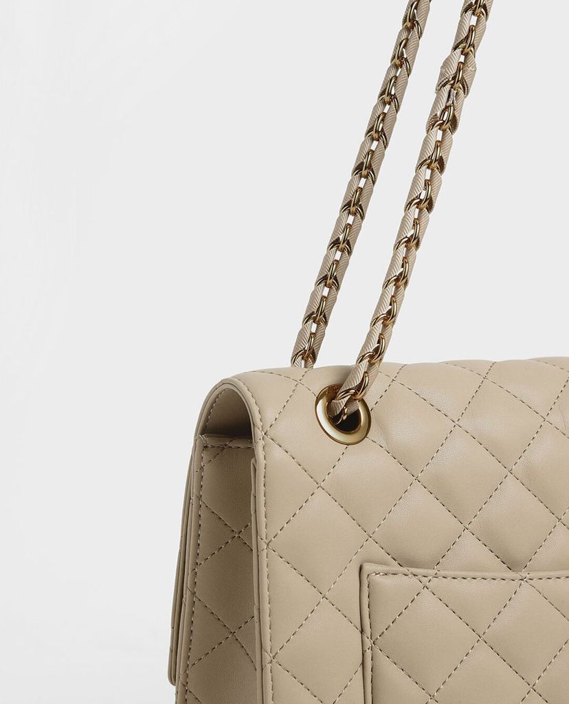 CHARLES & KEITH - Túi đeo vai chữ nhật Quilted Push Lock
