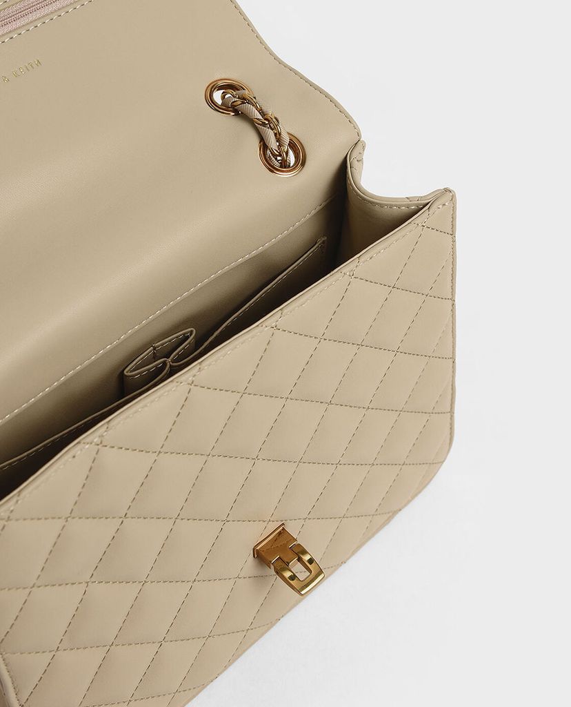 CHARLES & KEITH - Túi đeo vai chữ nhật Quilted Push Lock