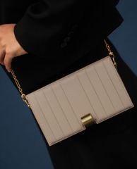 CHARLES & KEITH - Ví cầm tay nữ nắp gập Panelled Metallic Push Lock