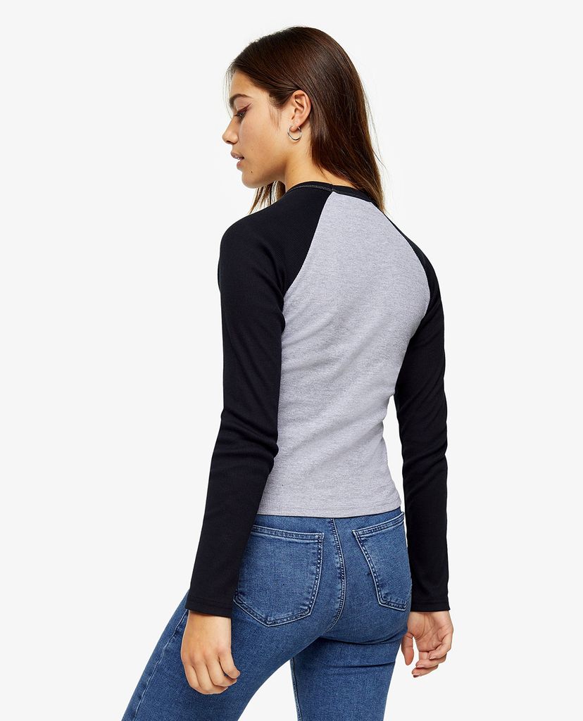 TOPSHOP - Áo thun nữ phom ôm tay dài Petite Baseball