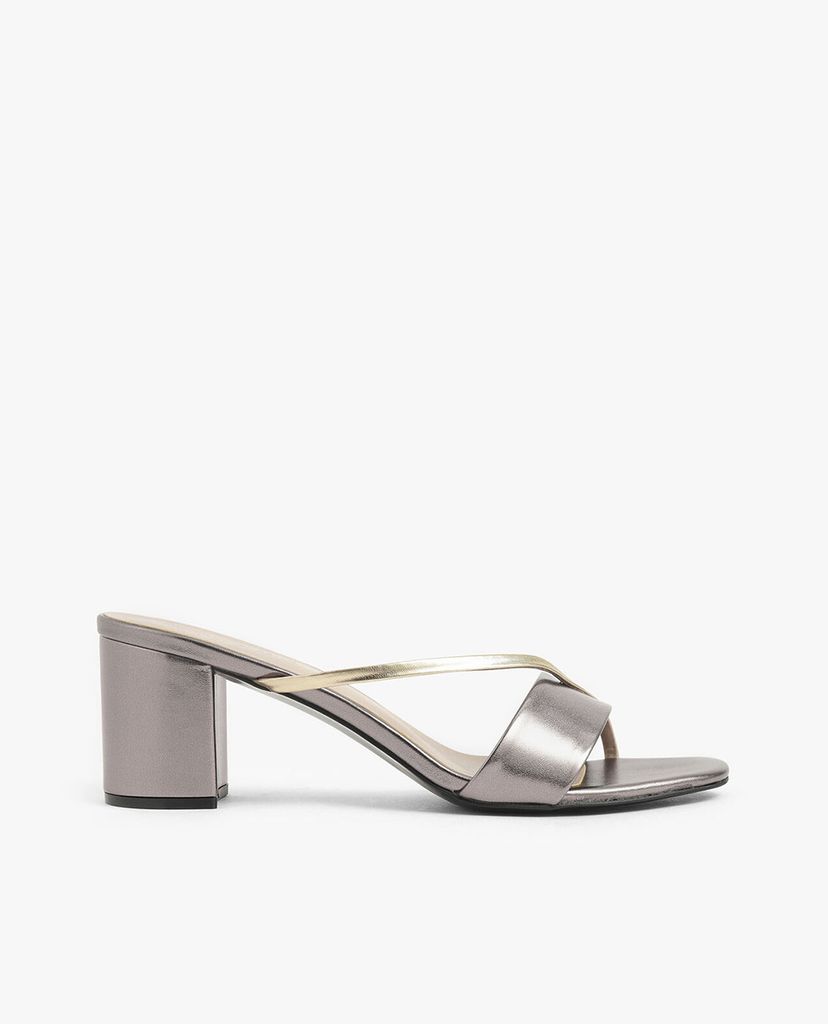 CHARLES & KEITH - Giày cao gót đế trụ Asymmetric Strap