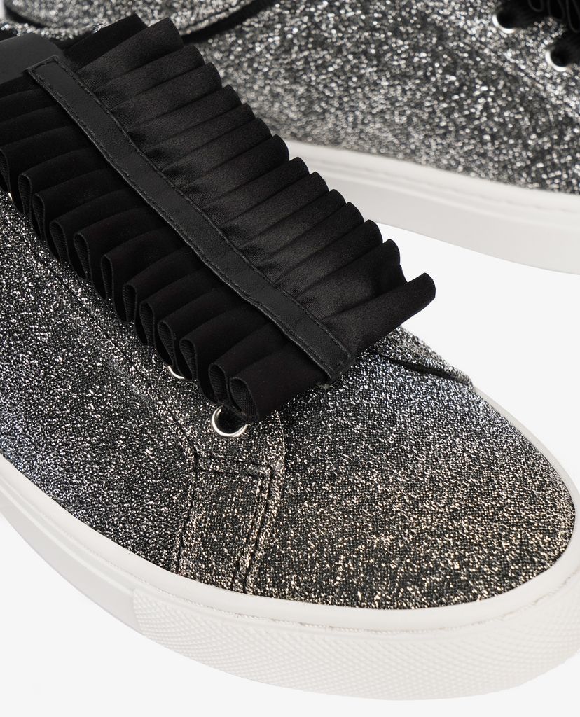 Giày sneaker nữ cổ thấp Pleats Embellished Glitter