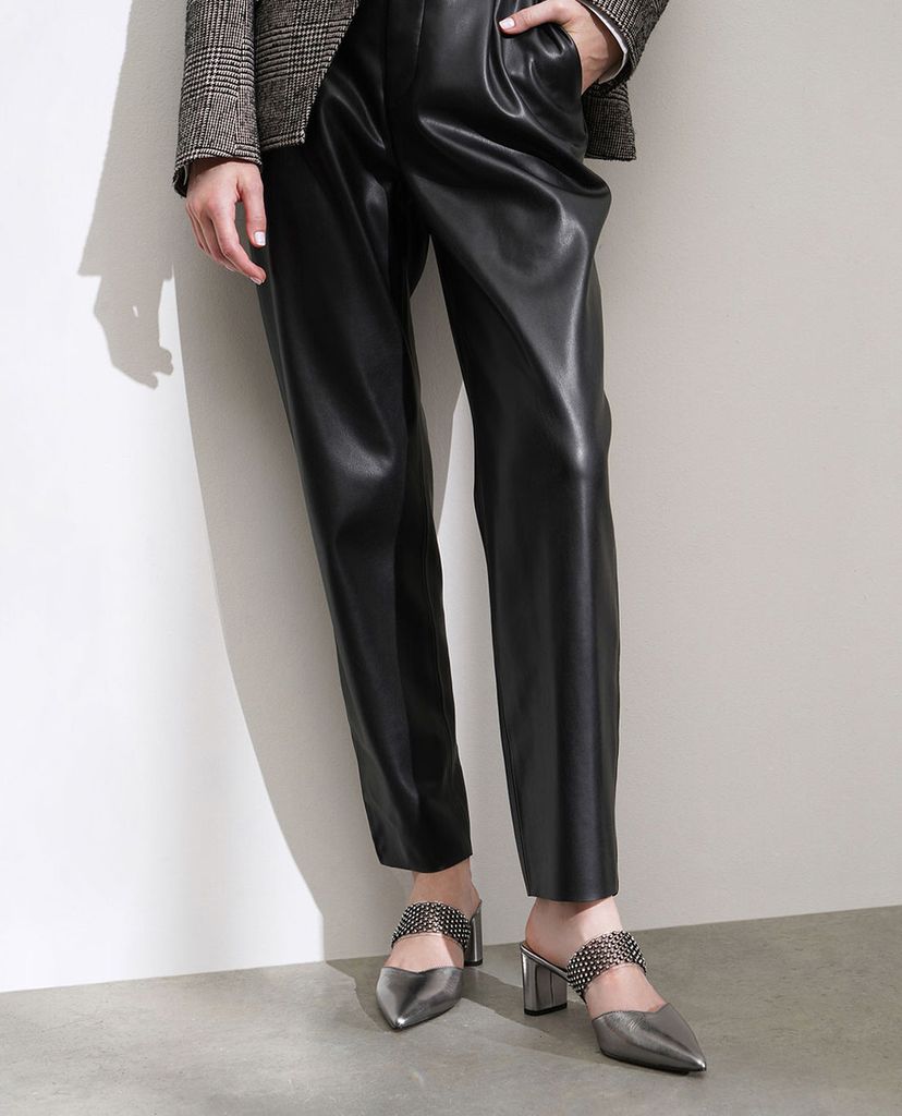 CHARLES & KEITH - Giày mules mũi nhọn Embellished Strap