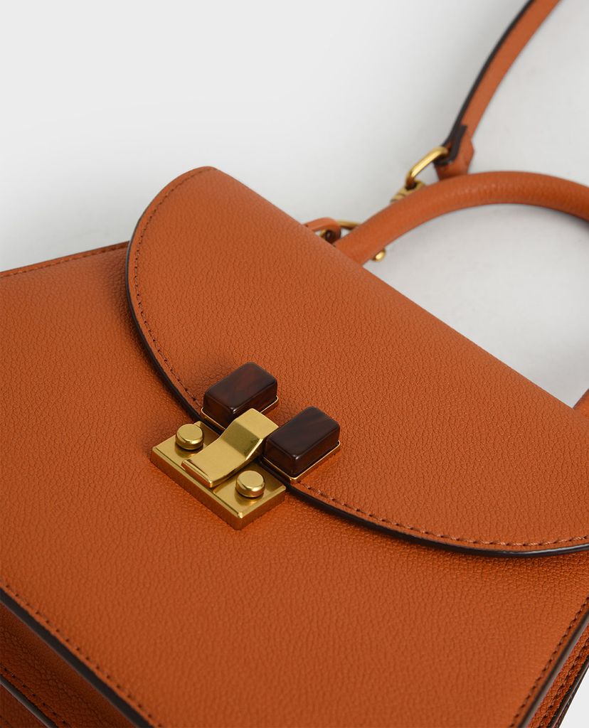 CHARLES & KEITH - Túi xách tay nữ hình thang Embellished Sculptural
