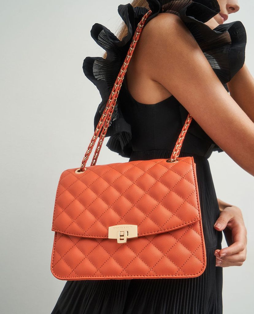 CHARLES & KEITH - Túi đeo vai nữ chữ nhật Quilted Chain Strap
