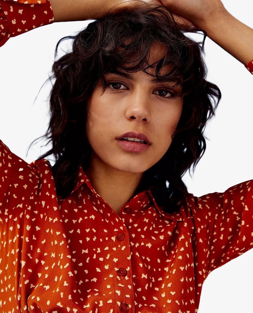 TOPSHOP - Đầm midi tay dài cổ bẻ Rust Split Spot