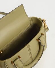 CHARLES & KEITH - Túi xách tay nữ phom vuông Textured Panelled