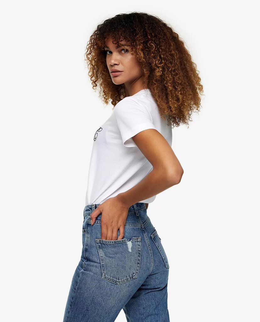 TOPSHOP - Áo thun nữ ngắn tay White Embroidered Alphabet Letter C